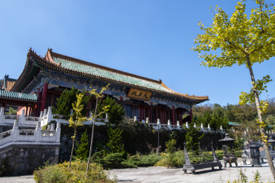 中国湖南张家界天门山寺里面的天王殿建筑全貌
