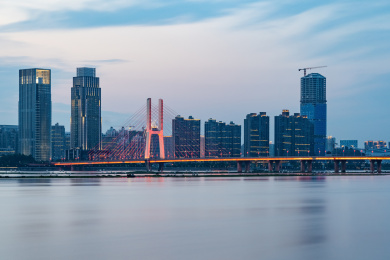 中国江西南昌现代城市建筑风光