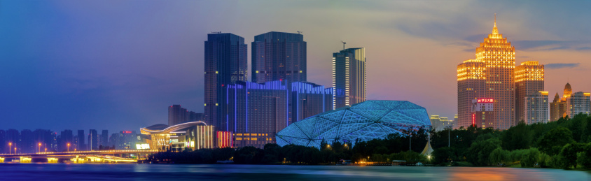 中国辽宁沈阳盛京大剧院落日风光