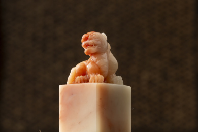 貔貅雕刻艺术品