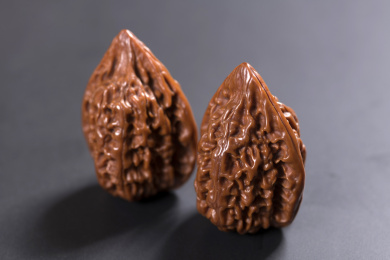 包浆浓厚形态各异的文玩核桃