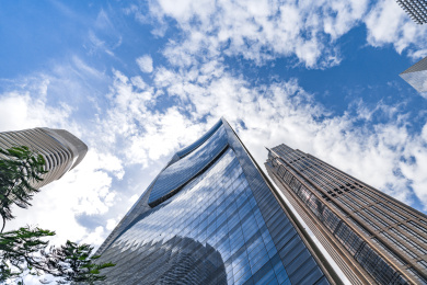 广州珠江新城高楼仰视