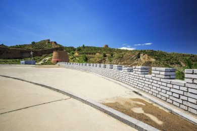 中国山西朔州市山阴县张家庄乡新广武村新广武明长城自然风光