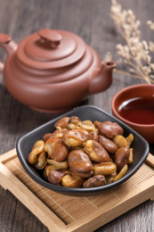 酥脆可口健脾利湿的油炸兰花豆