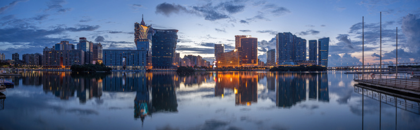 中国澳门半岛建筑群，城市风光天际线