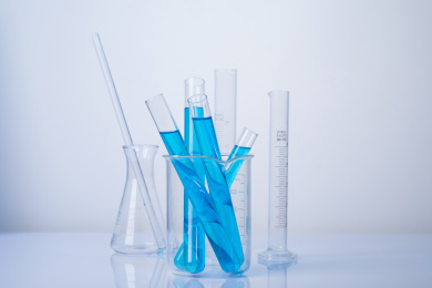 化学实验室里常见的玻璃器皿