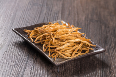 具有消炎清热消食利湿功效的黄花菜