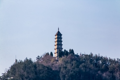 天台赤城山塔图片