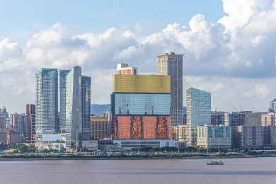 中国澳门半岛建筑群，城市风光天际线