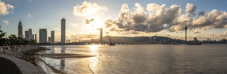 中国澳门半岛建筑群，城市风光天际线