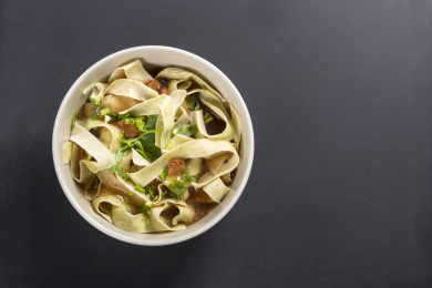 天津传统早点小吃具有清热解暑功效的锅巴菜