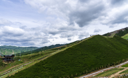 鸟瞰河北张家口崇礼夏季风光