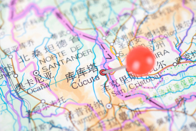 哥伦比亚城市库库塔在地图上被大头钉标注