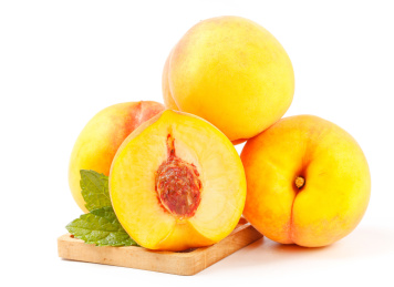  堆起来的黄桃组合