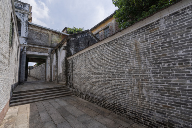 中国广东省佛山顺德鸣石花园岭南古建筑景观