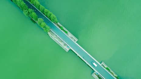 中国武汉东湖风景区绿道航拍