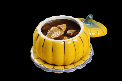 广东靓汤老火松茸菌煲老鸭汤