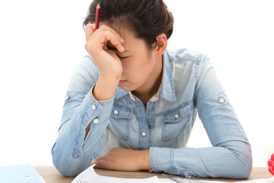 设计师在工作空闲之余休息一下