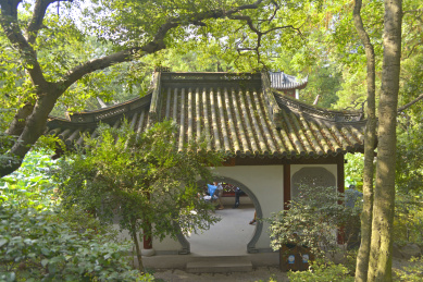 上海南翔古镇古猗园浮筠阁俯拍