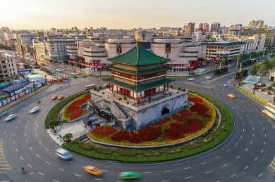中国陕西省西安市钟楼航拍