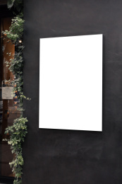 地铁商场等地的空白广告展示牌展板告示牌