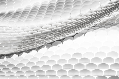 白色艺术建筑外观局部展示