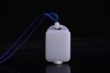 和田玉把玩件，玉石珠宝吊坠