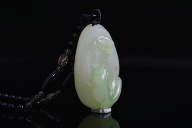 和田玉把玩件，玉石珠宝吊坠