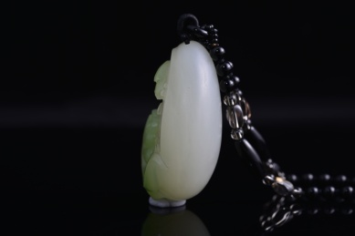 和田玉把玩件，玉石珠宝吊坠