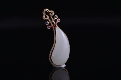高档珠宝和田玉，金镶玉工艺作品