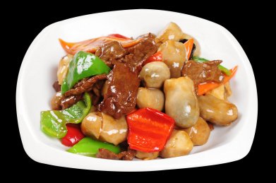 中国美食热菜小炒鲜菇牛肉