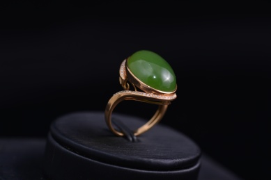 和田玉戒指，玉器雕刻工艺品