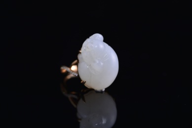 和田玉戒指，玉器雕刻工艺品