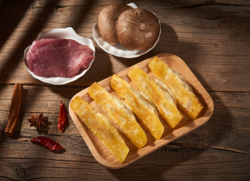 猪肉香菇馅的面点金黄锅贴