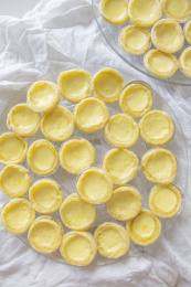 美味的港式酥皮蛋挞甜点美食