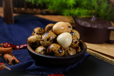 传统小吃美味营养的卤汁鹌鹑蛋