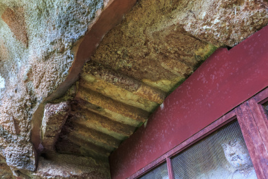 中国甘肃省天水市麦积山石窟风光