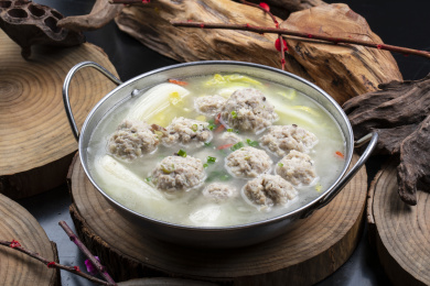 土猪肉丸汤丸子汤