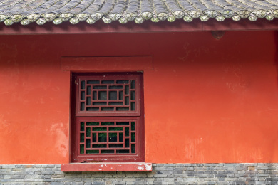 中国传统古式建筑红色的瓦房