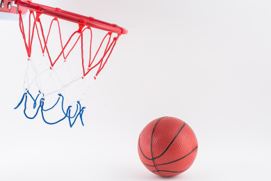 篮球比赛即将开始，希望夺得好的名次。