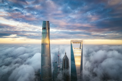 航拍上海陆家嘴平流雾日出建筑风光