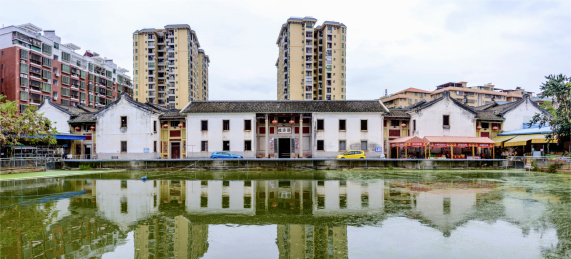 中国广东省梅州市梅县济济楼全景