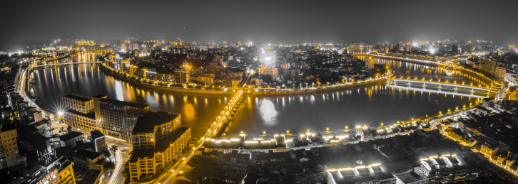 中国广东省梅州市城市夜景