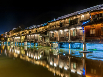 浙江省嘉兴市桐乡乌镇风景区夜景