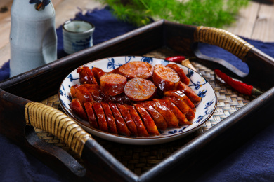 中国四川传统风味麻辣可口的腊肠