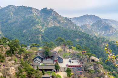 中国辽宁省锦州北镇市医巫闾山观音阁