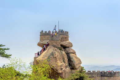 中国辽宁省锦州北镇市医巫闾山白云关