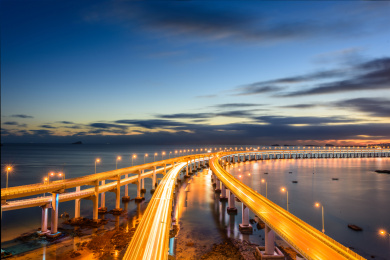 中国辽宁省大连市星海湾跨海大桥日暮