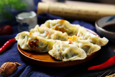 中国传统面点小吃生煎饺子