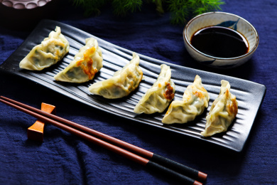 中国传统面点小吃生煎饺子